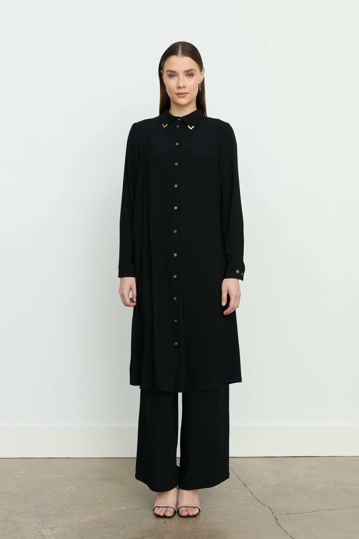 Gömlek Yaka Basic Tunik - Siyah