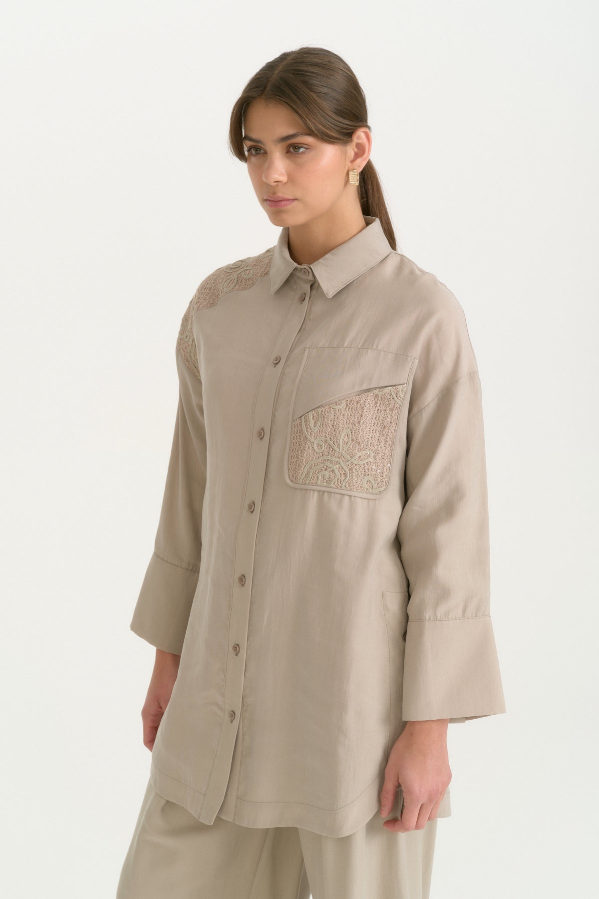 gupur-detayli-lyocell-tunik-tas-266343.jpg