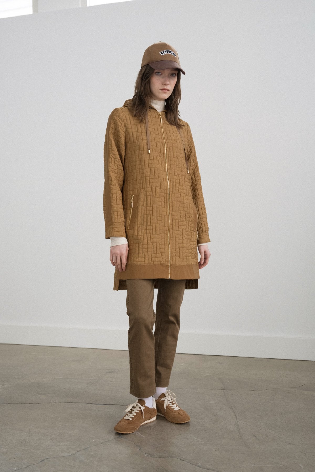 Fine Quilted Hooded Jacket with Accessory Details - Olive