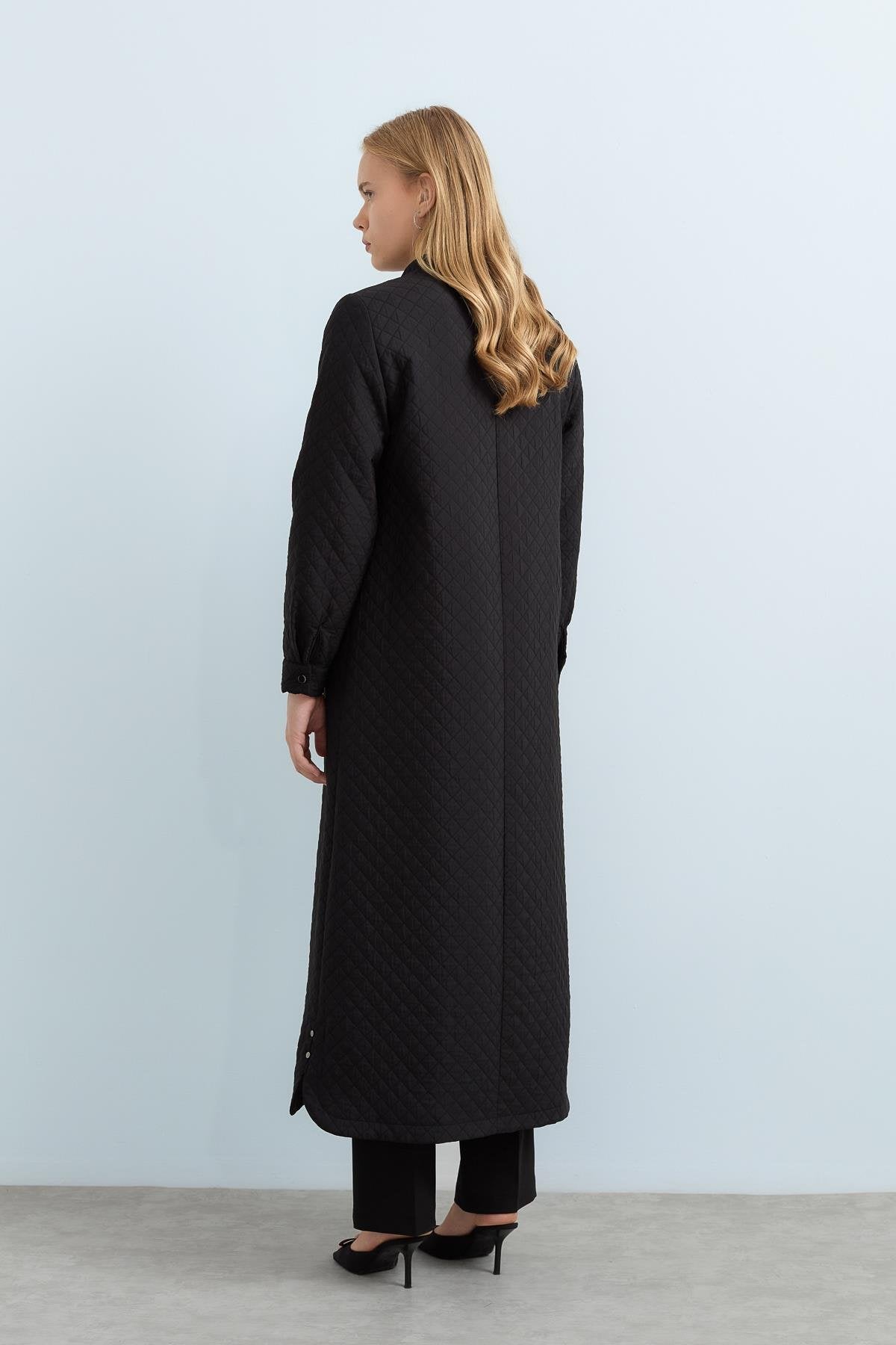 Thin Quilted Trench Coat with Lace Detail - Black