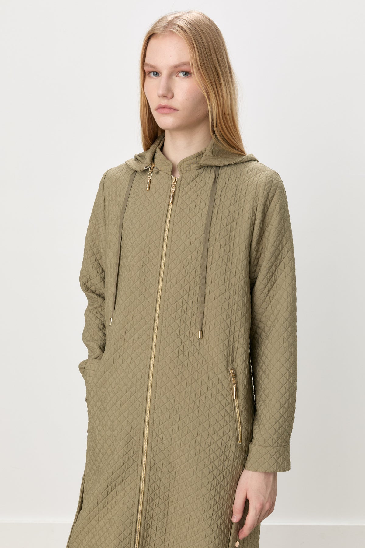 Thin Quilted Gathered Waist Coat - Thyme