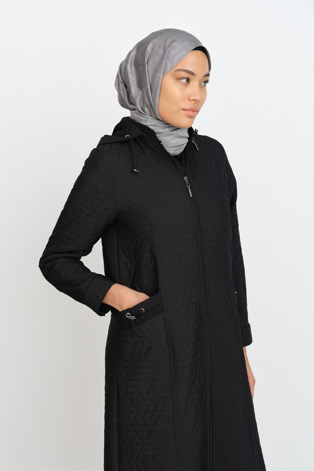 ince-kapitone-cep-detayli-kap-siyah-247674.jpg