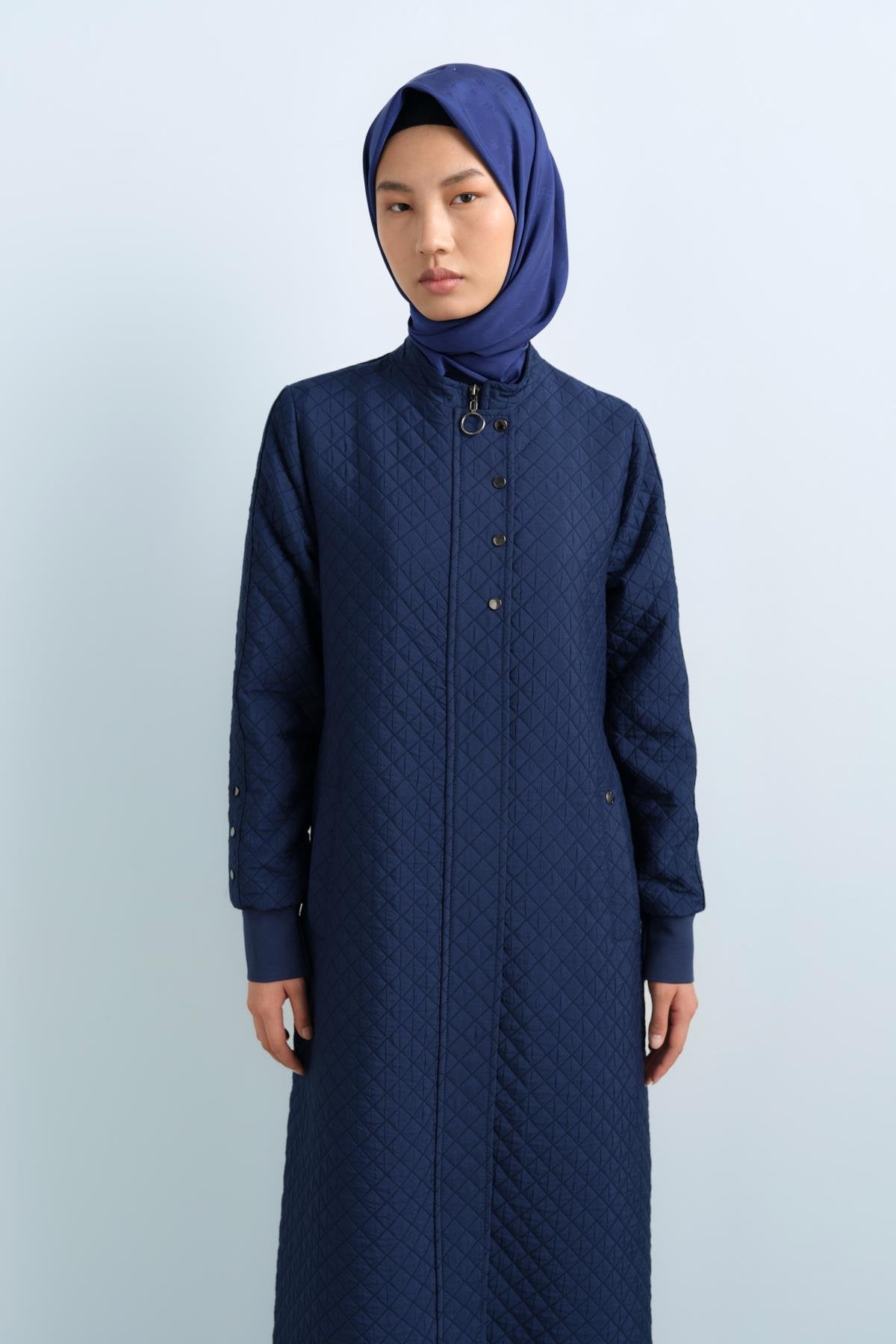 Thin Quilted Ribbed Trench Coat with Snap Button Details - Navy Blue