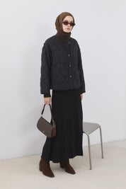Thin Quilted Button-Down Short Jacket - Black