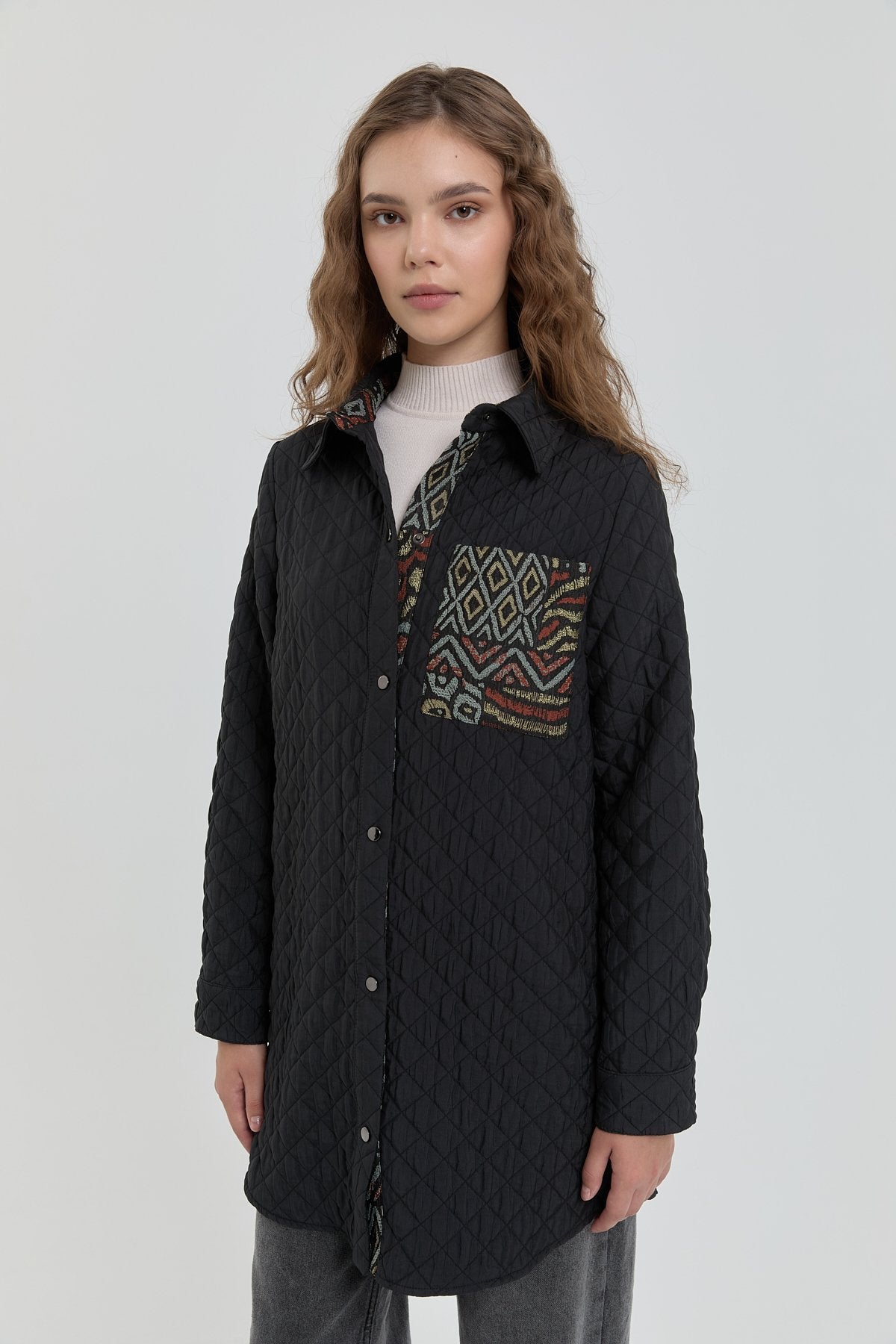 Fine Quilted Jacquard Trimmed Jacket - Black