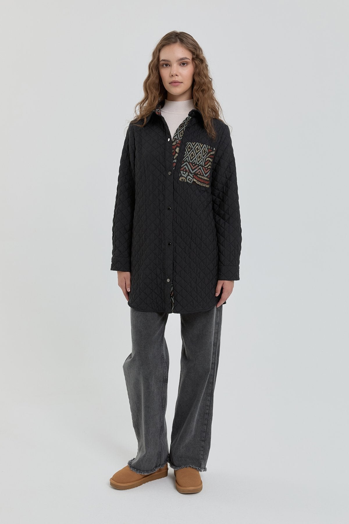 Fine Quilted Jacquard Trimmed Jacket - Black