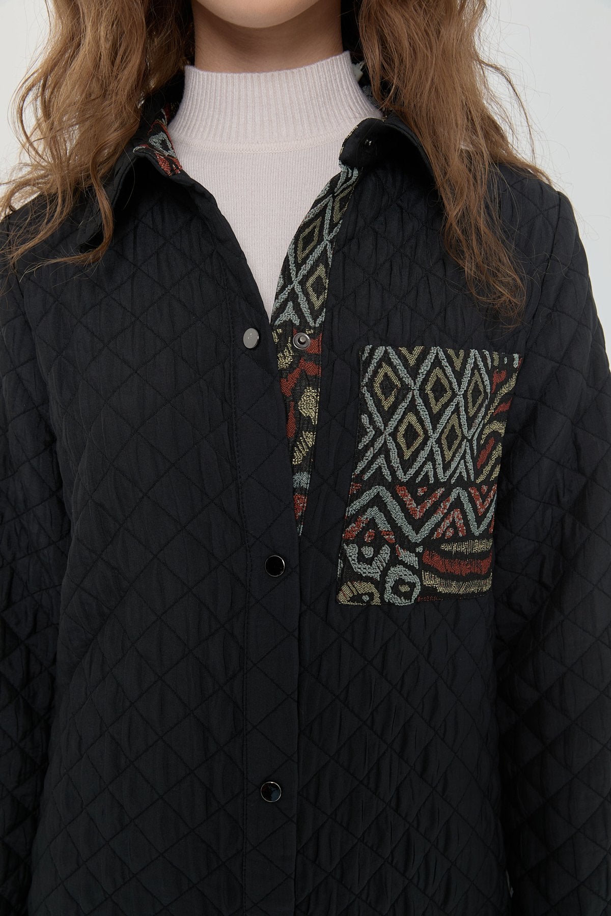 Fine Quilted Jacquard Trimmed Jacket - Black