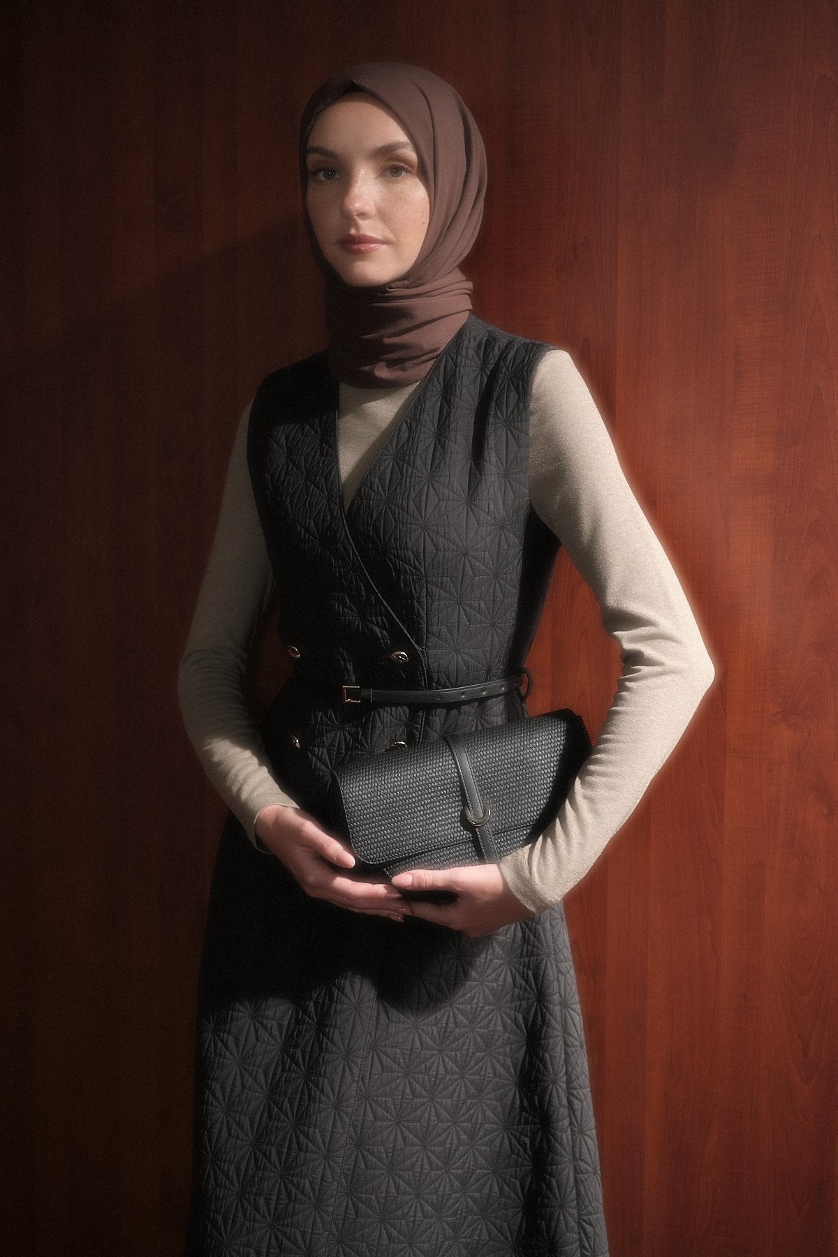 Thin Quilted Waistcoat with Belt - Black