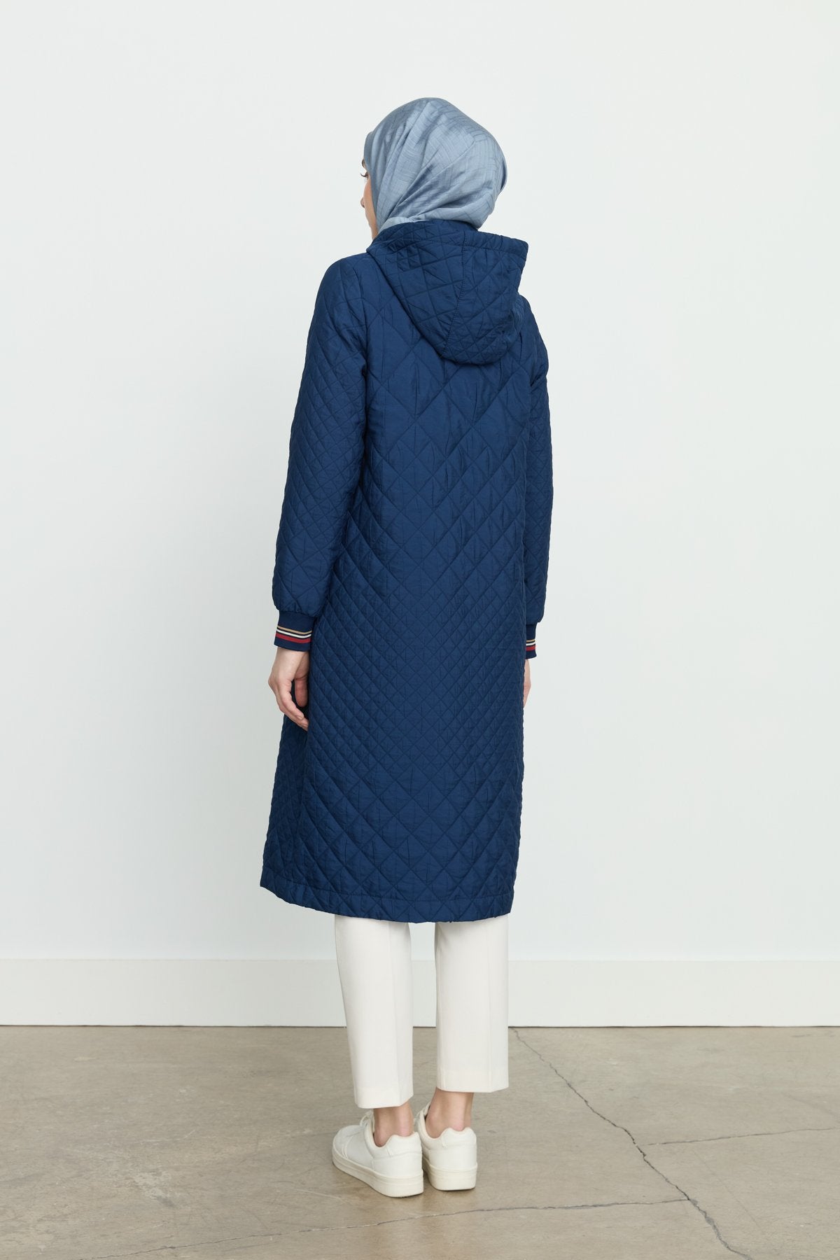 Fine Quilted Sleeves Ribbed Coat - Navy Blue