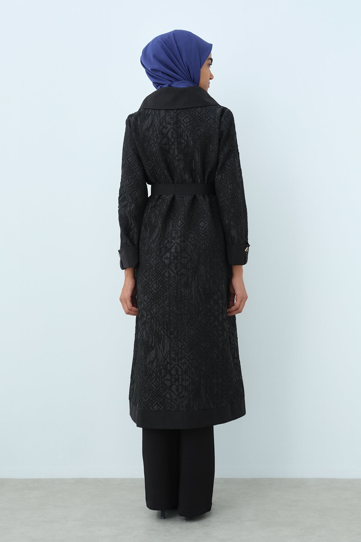 Fine Quilted Relaxed Fit Coat - Black