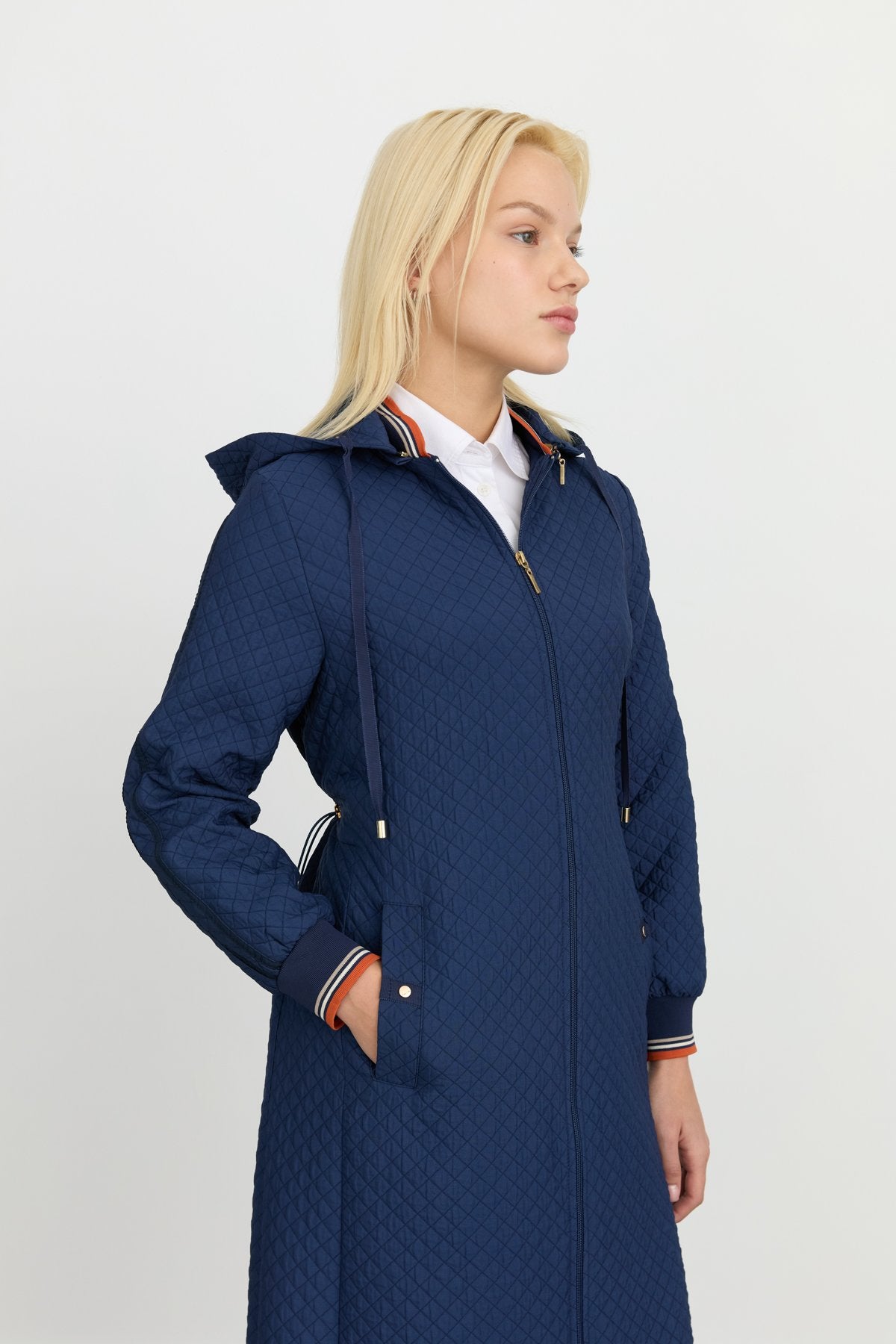 Fine Quilted Ribbed Jacket - Navy Blue