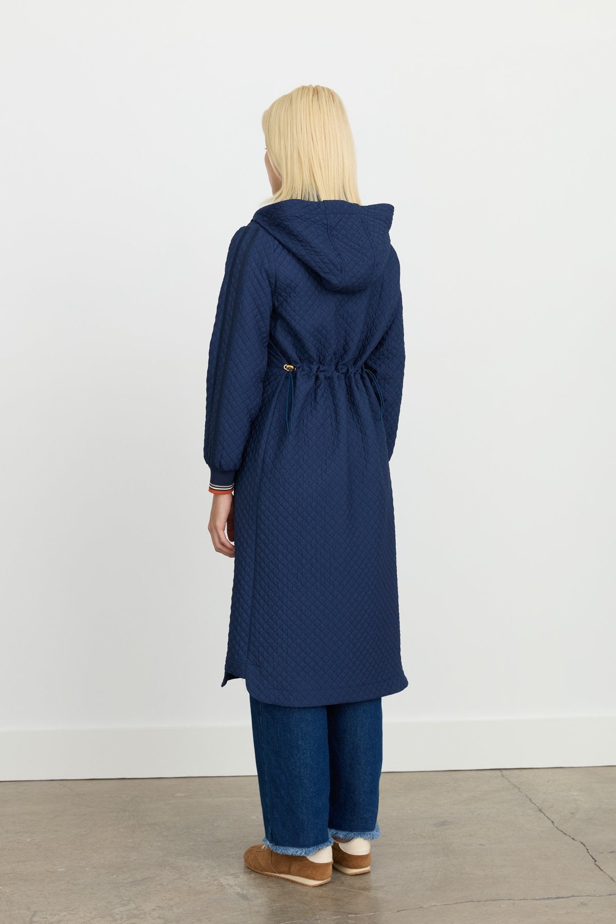 Fine Quilted Ribbed Jacket - Navy Blue
