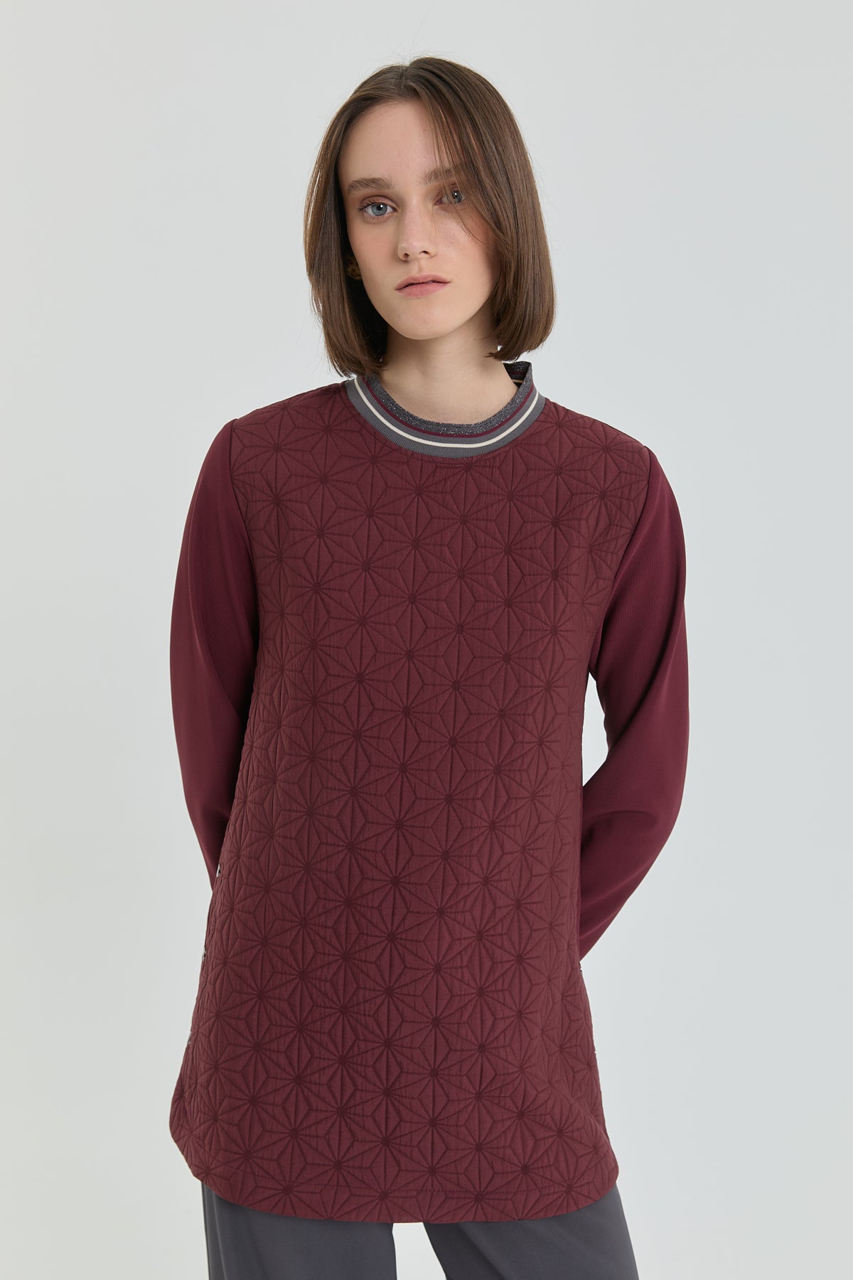 Fine Quilted Ribbed Tunic - Burgundy