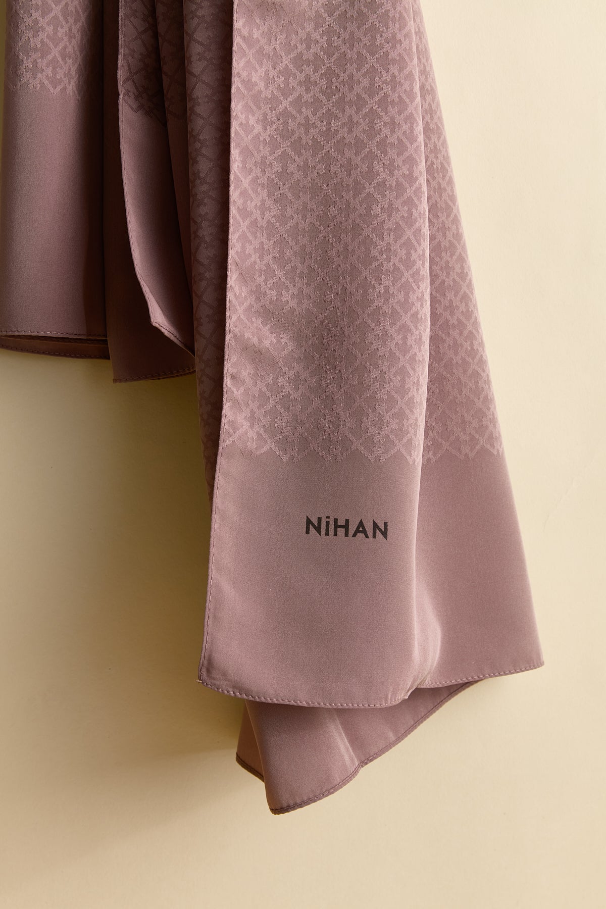 Jacquard Patterned Shawl - Dark Brown