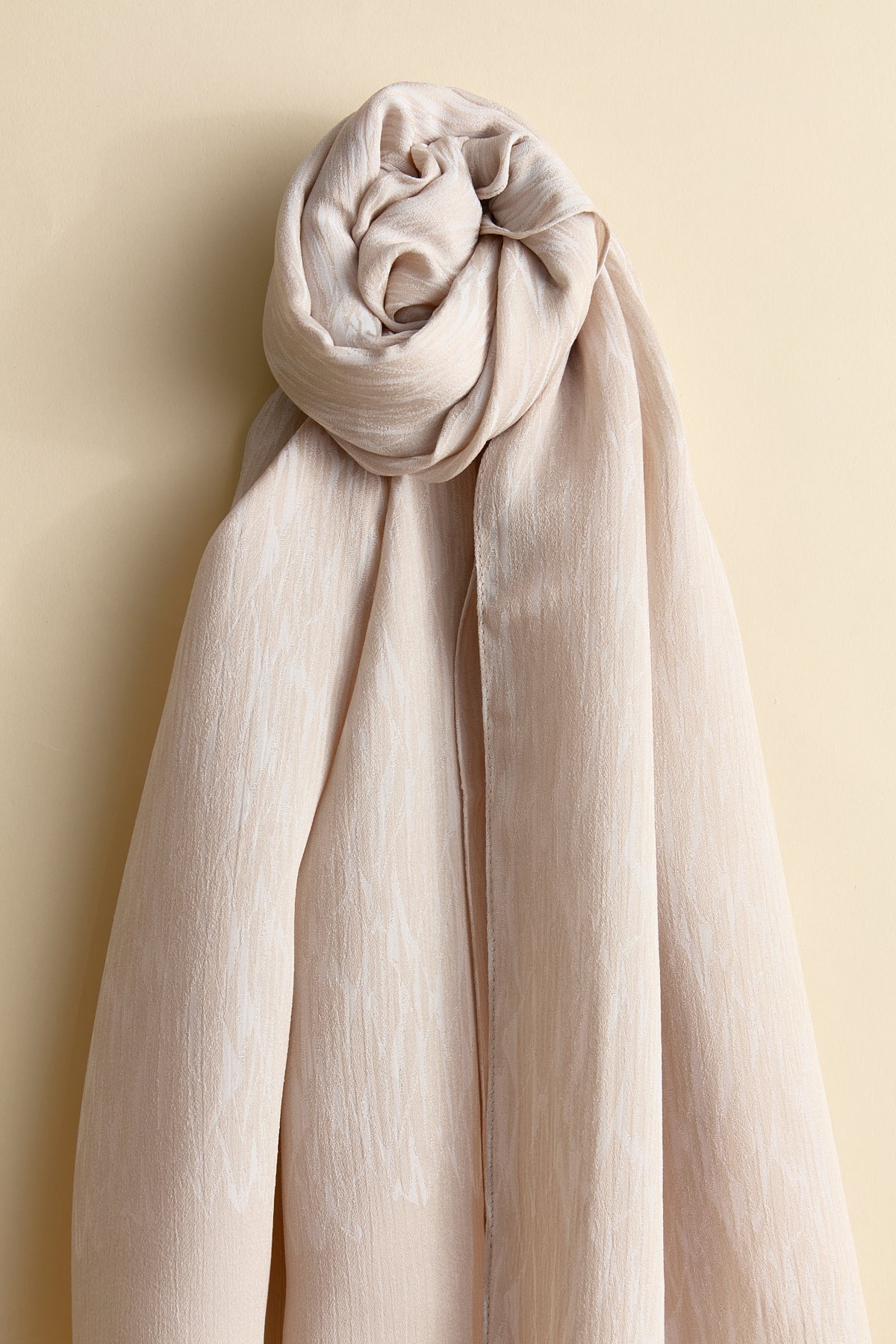 Jacquard Patterned Shawl - Beige