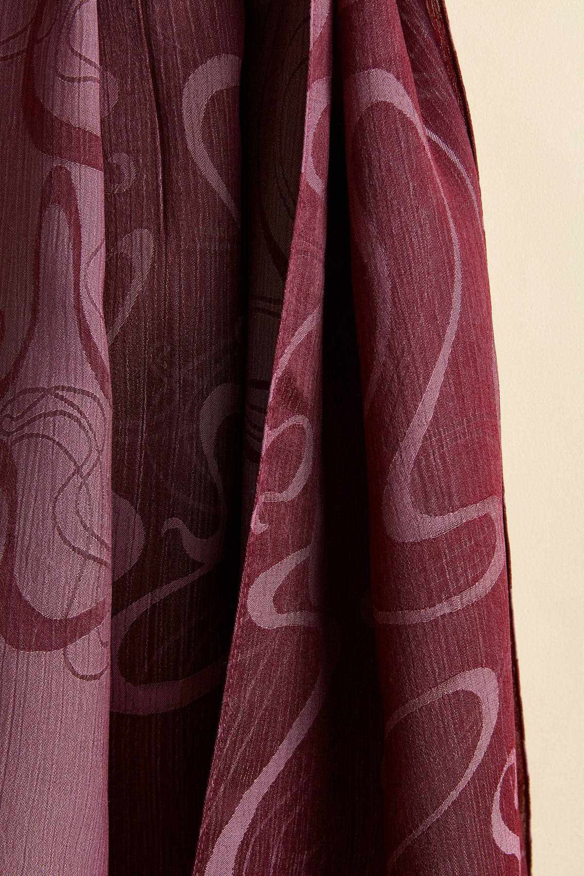 Jacquard Patterned Scarf - Burgundy