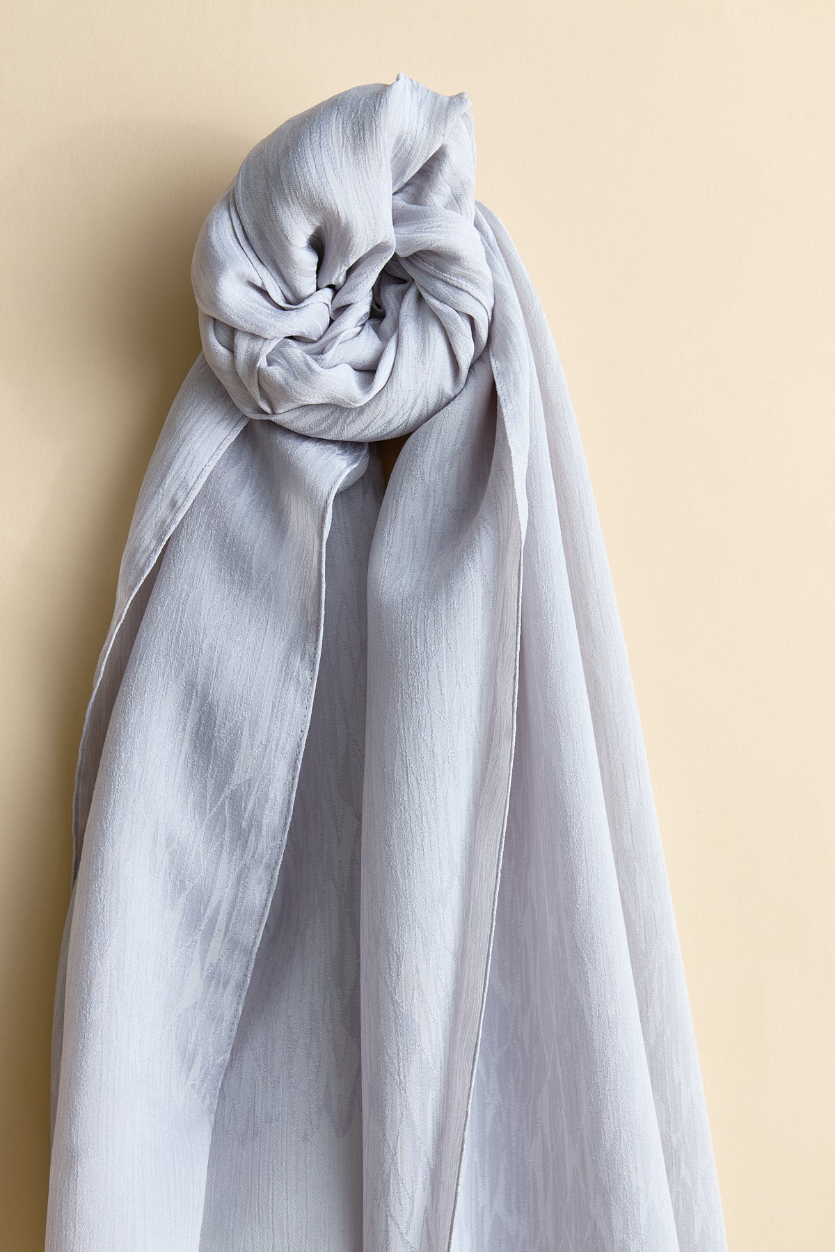 Jacquard Patterned Scarf - Grey