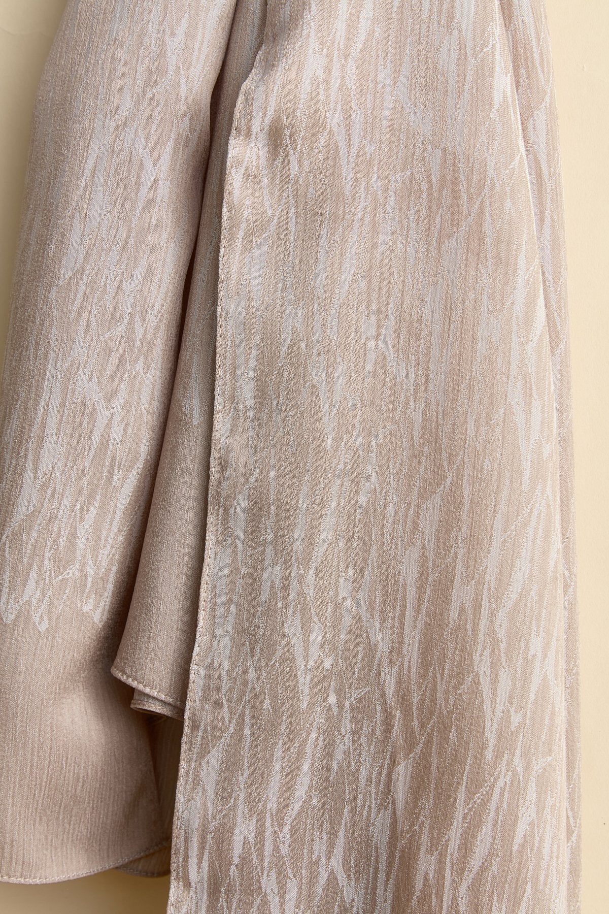 Jacquard Patterned Shawl - Sand