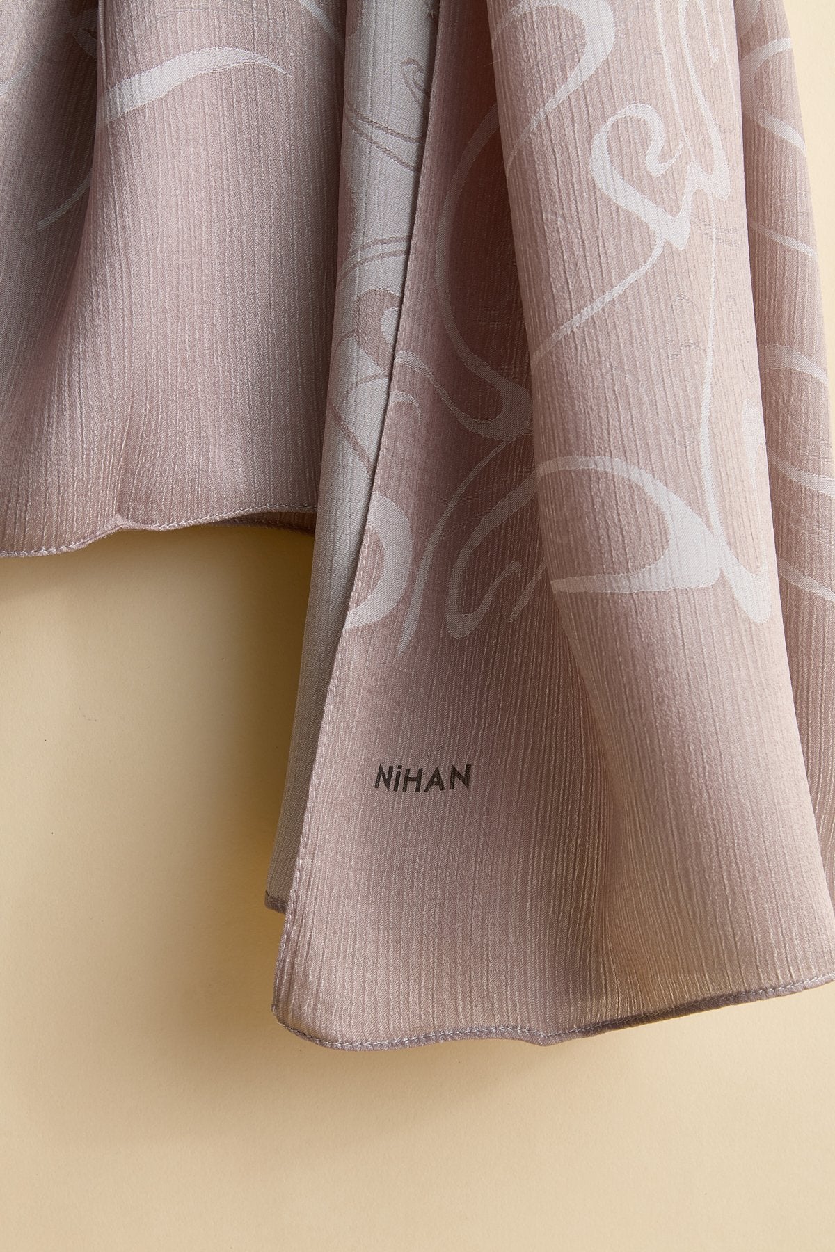 Jacquard Patterned Shawl - Mink