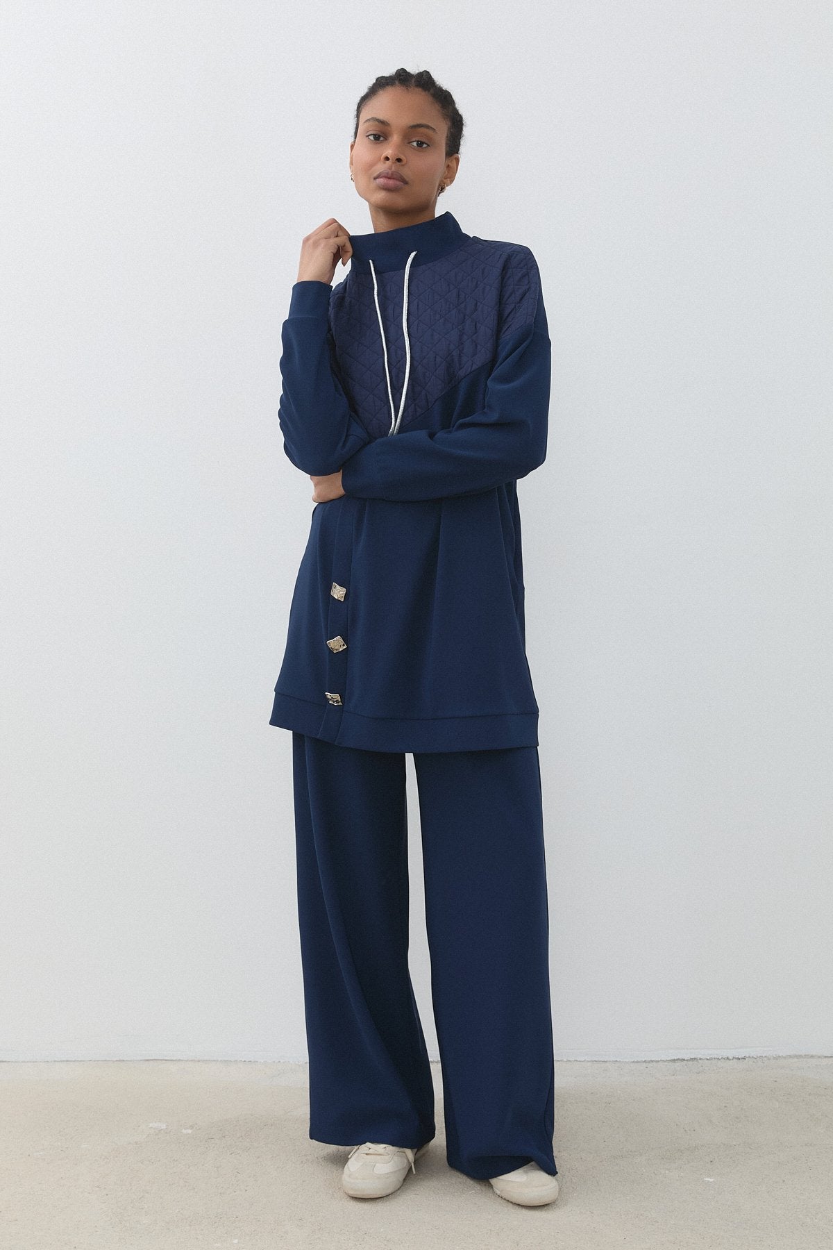 jakar-kumas-detayli-orme-pantolon-tunik-takim-lacivert-261016.jpg