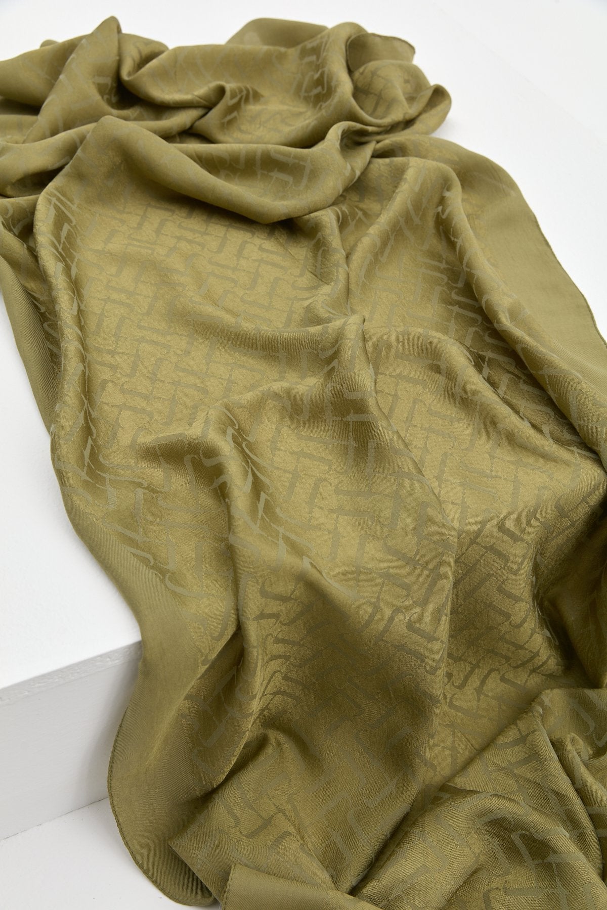Jacquard Cotton Lyocell Scarf - Olive