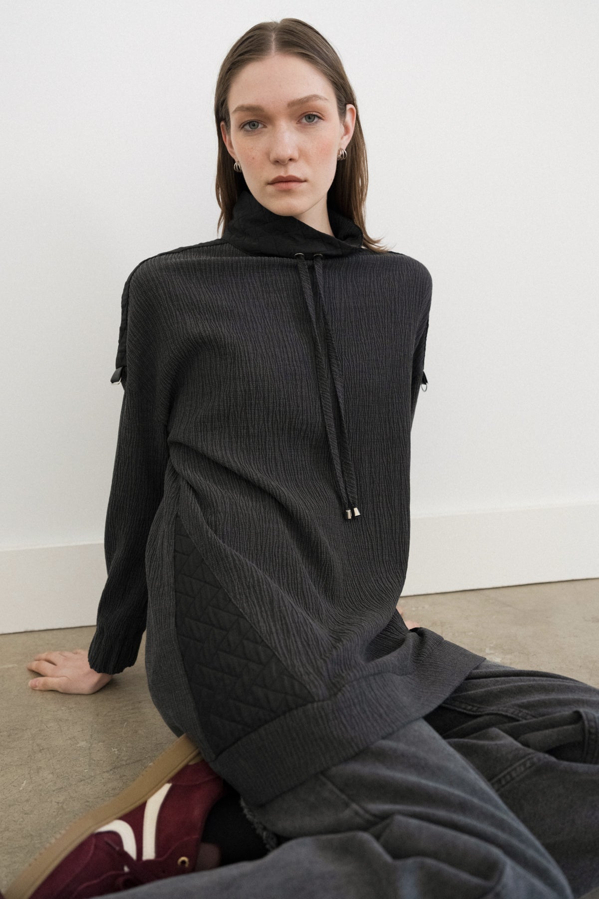 Quilted Trim Stand-Collar Viscose Tunic - Anthracite