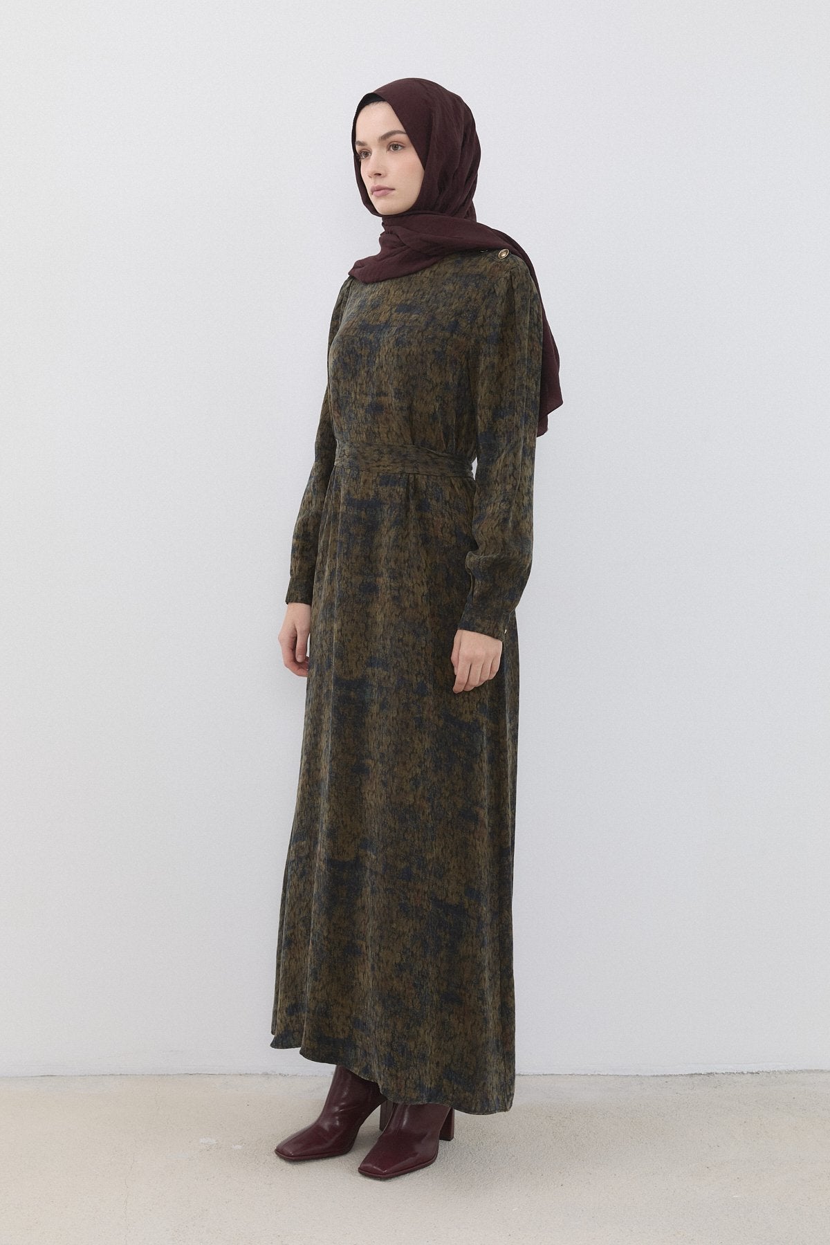 Cupra Dress with Belt Detail and Buttoned Shoulder - Khaki