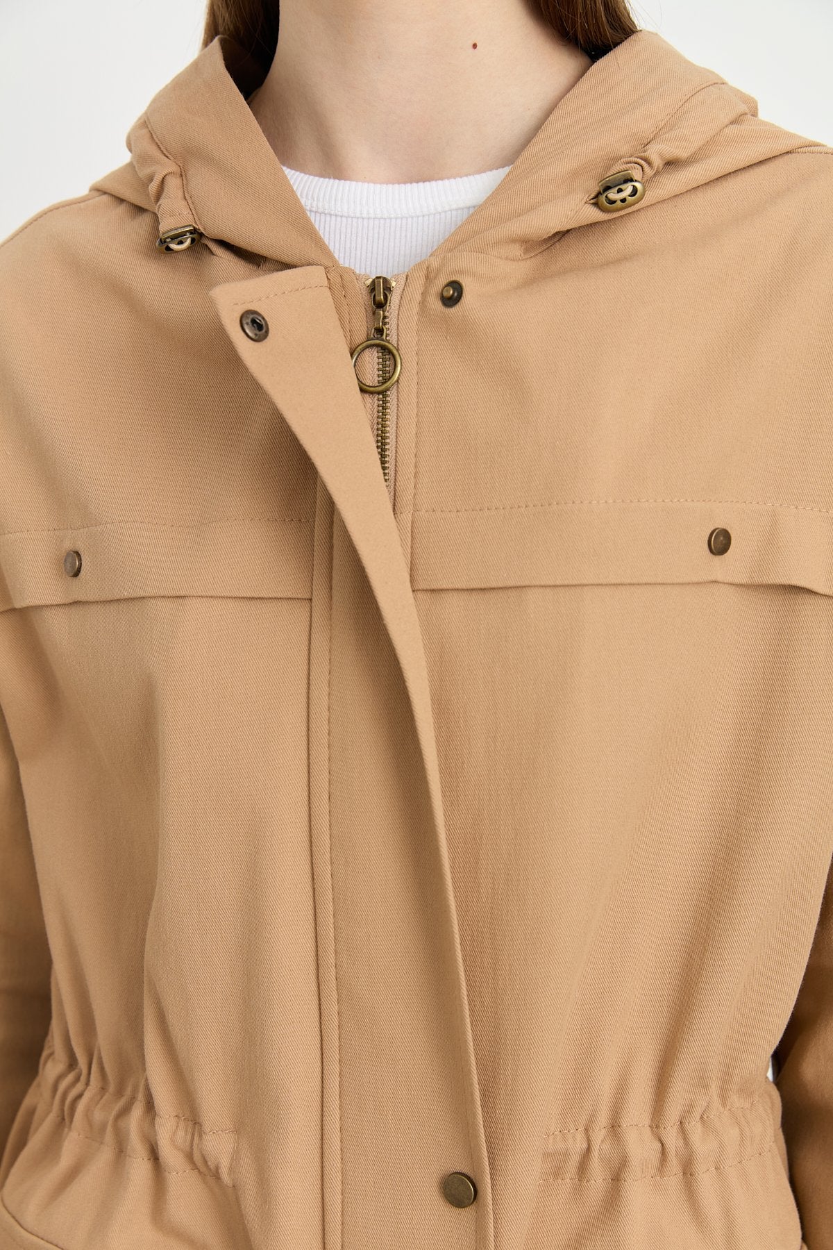 kemer-ve-aksesuar-detayli-kanvas-denim-kap-camel-249190.jpg