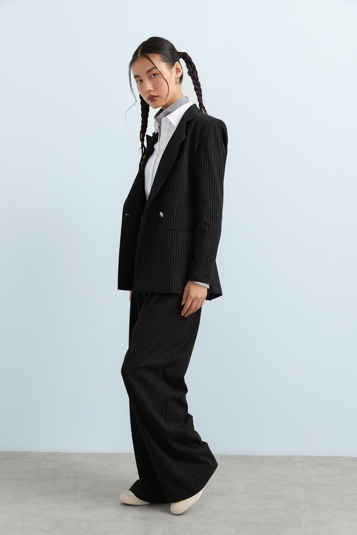 Kılıç Yaka Çizgili Blazer Ceket - Siyah