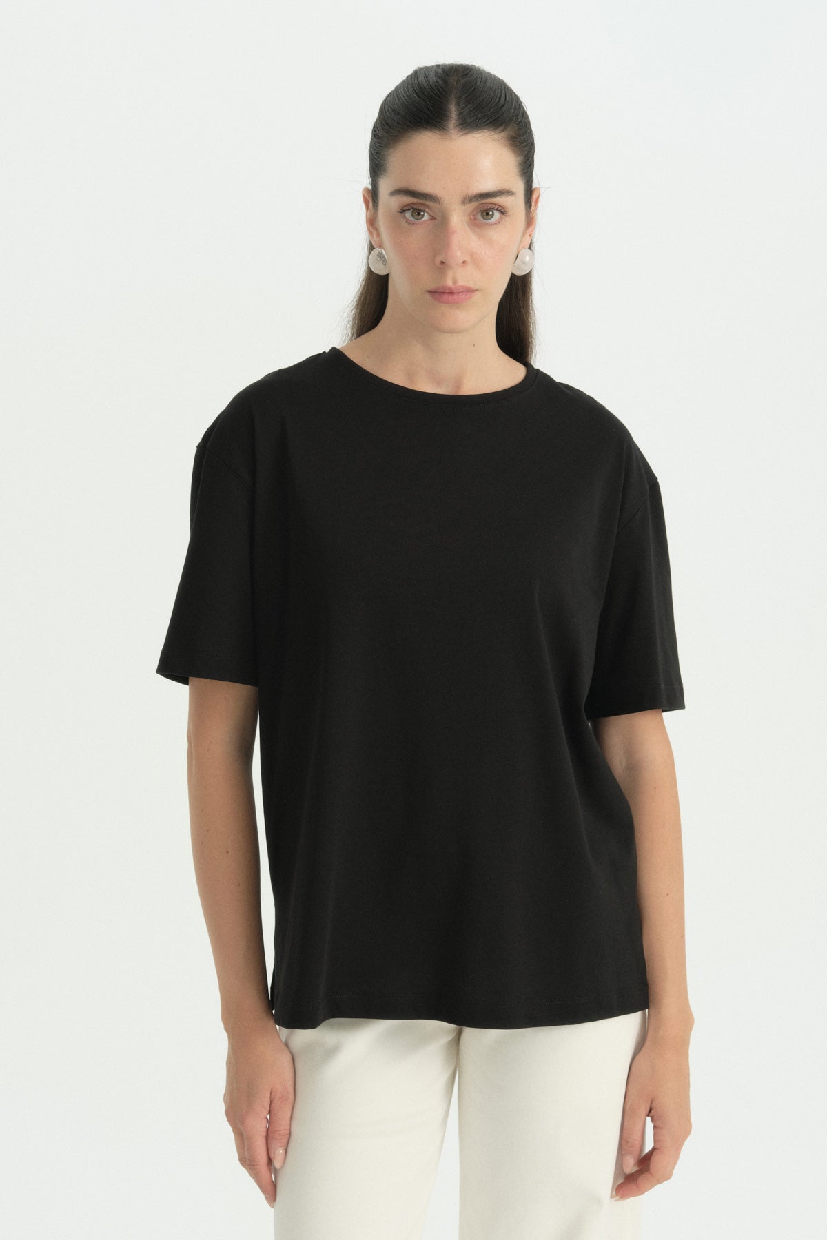kisa-kollu-basic-pamuk-t-shirt-siyah-267976.jpg