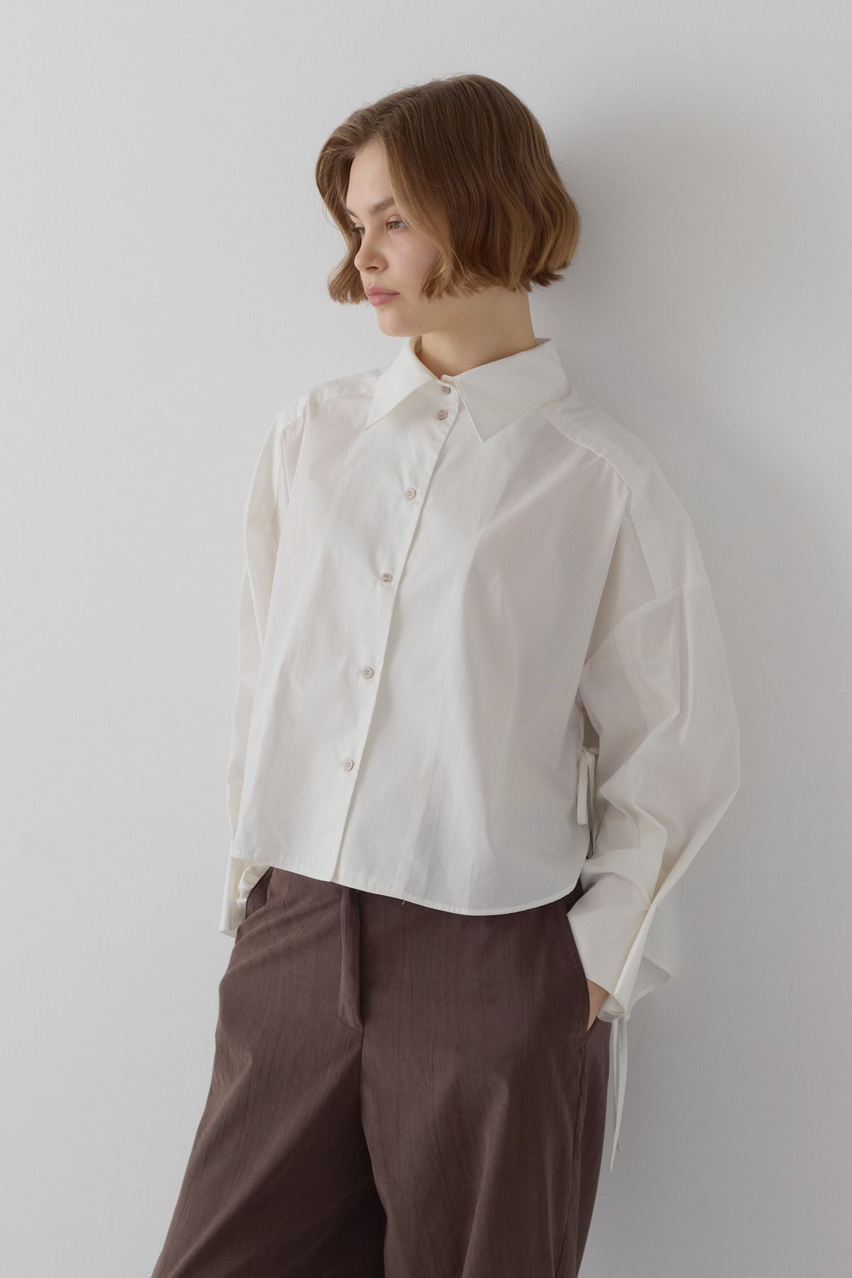kol-detayli-oversize-pamuk-gomlek-ekru-265086.jpg