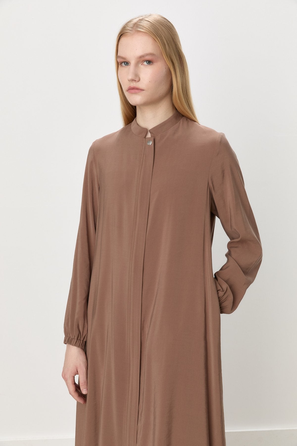kollari-lastikli-tencel-ferace-acik-kahve-249386.jpg