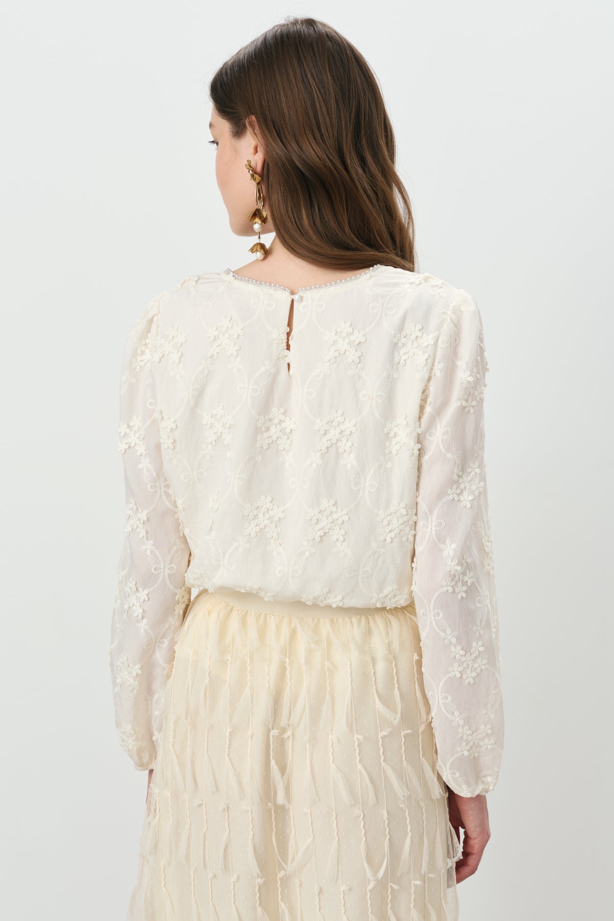 Pearl-Embellished Neckline Knitted Blouse with Elasticated Cuffs - Ecru