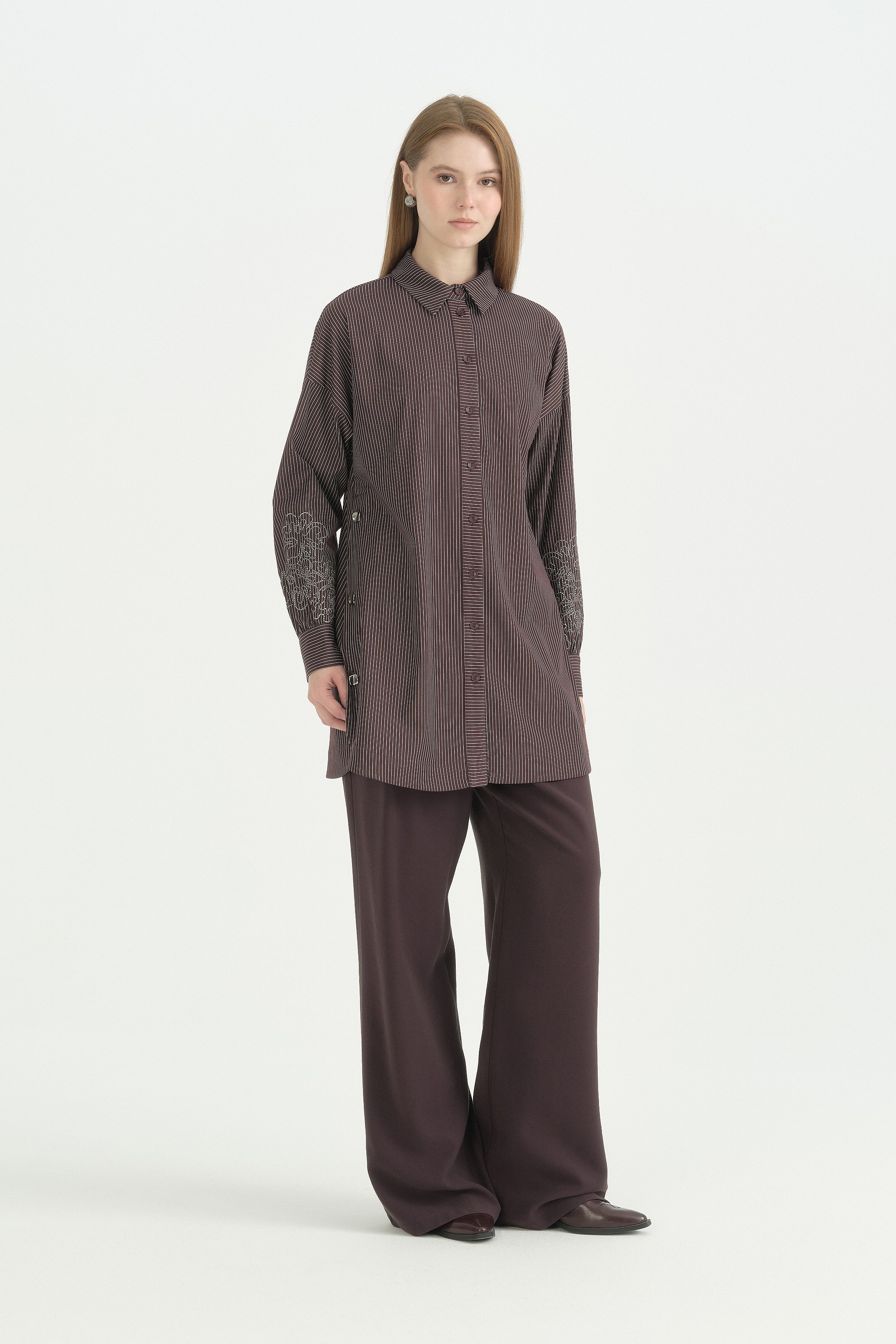Kolları Nakışlı Çizgili Tunik - Mürdüm