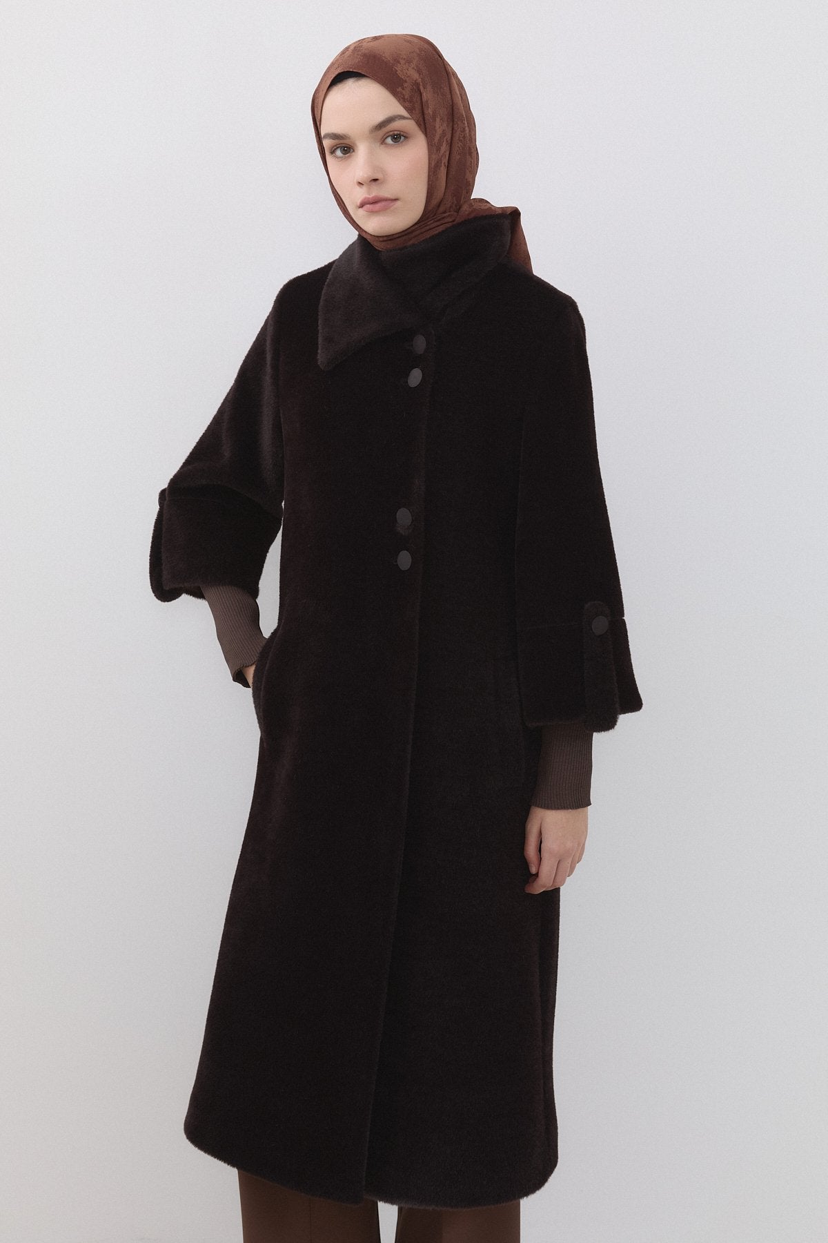 kollari-ribana-detayli-angora-kaban-kahve-261329.jpg