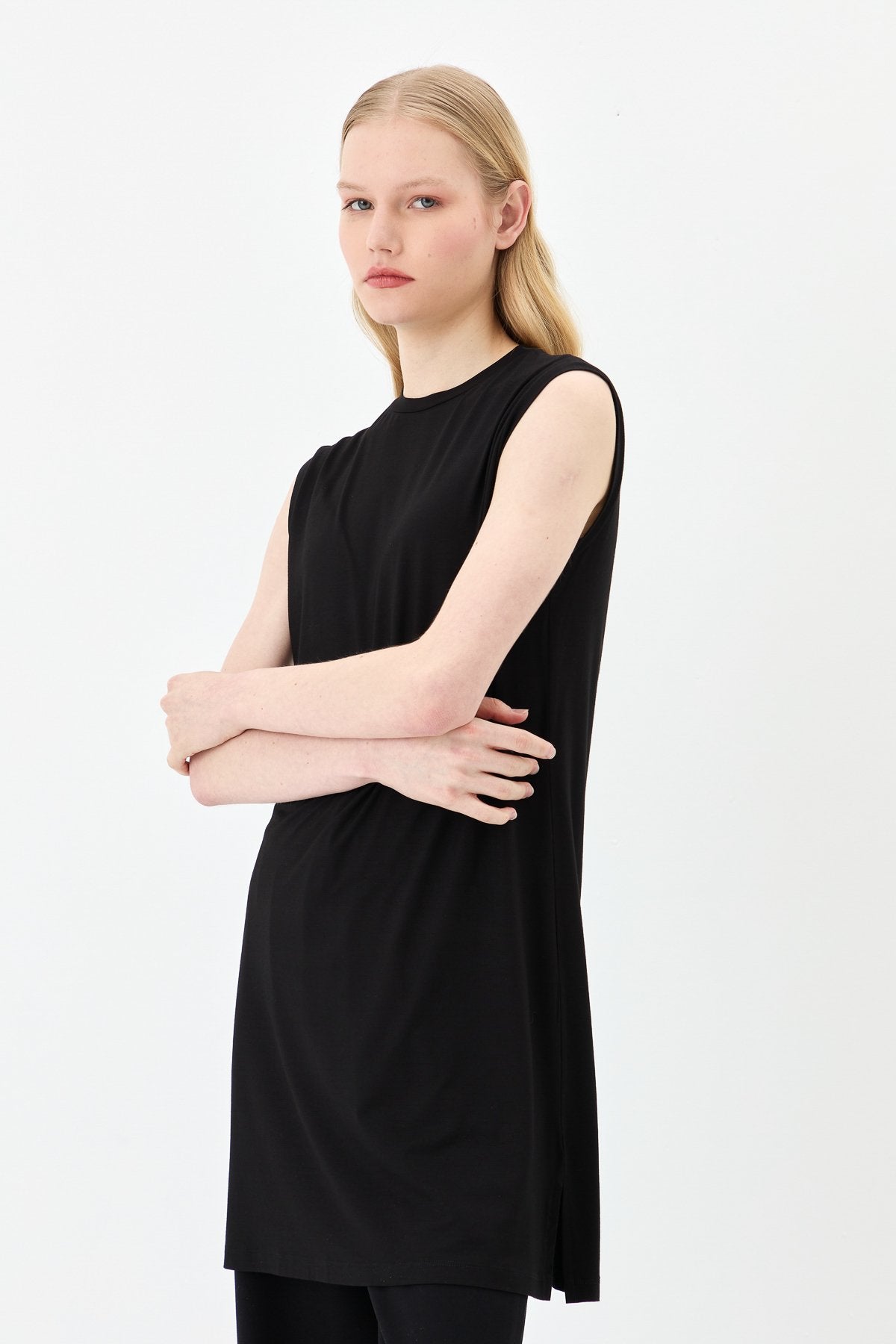 Sleeveless Cotton Undershirt - Black