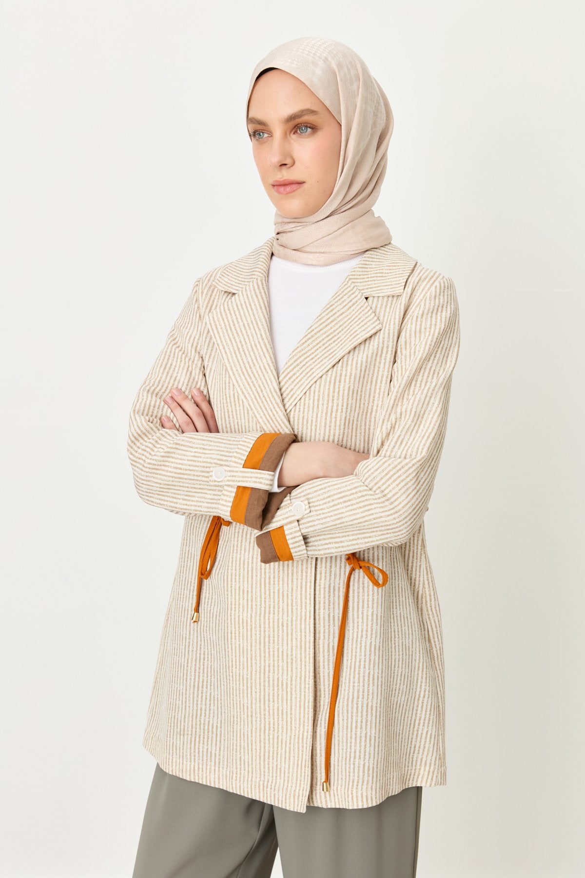 kumas-mixli-kruvaze-keten-ceket-bej-248433.jpg