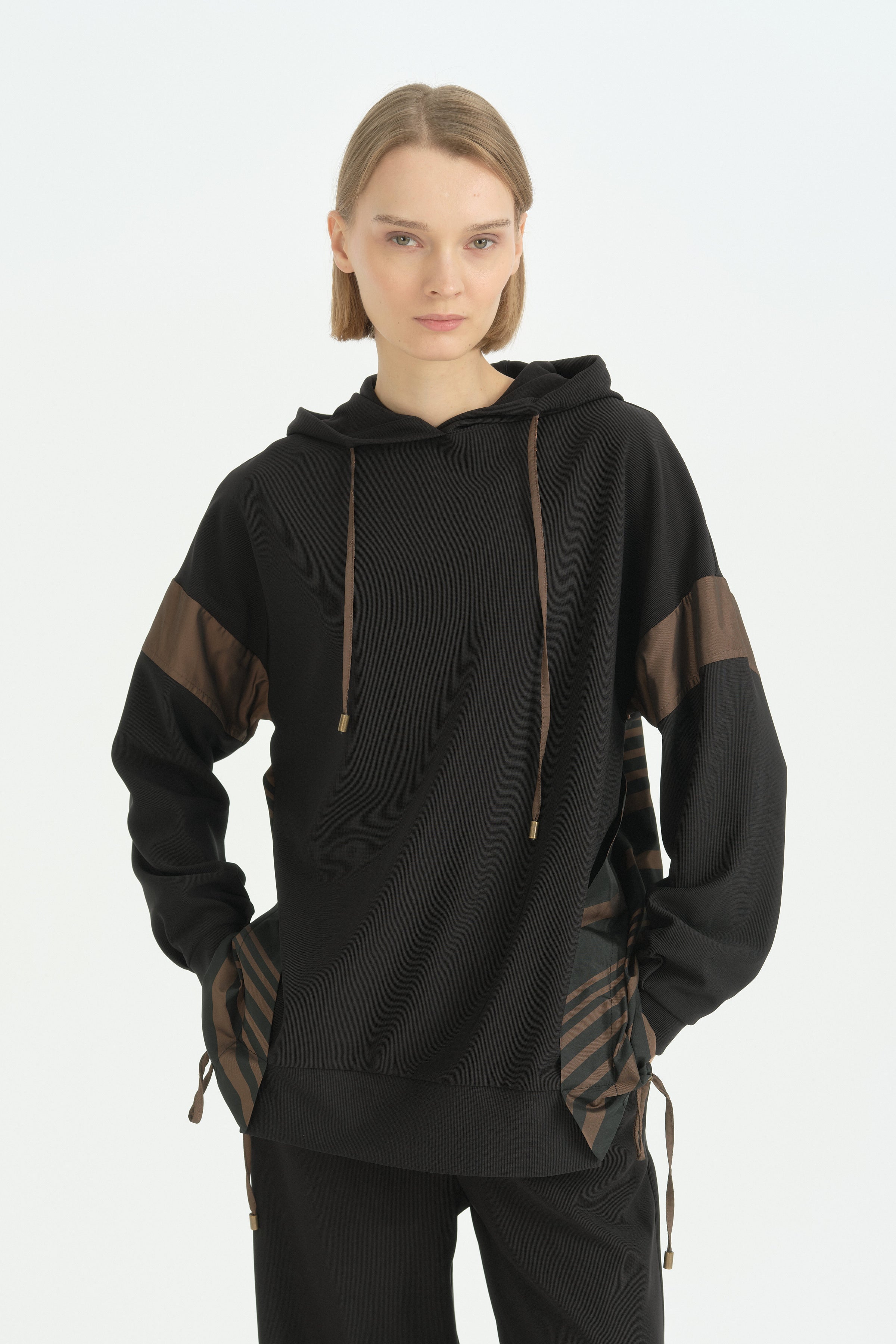Kumaş Mixli Tarz Sweatshirt - Siyah