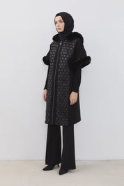 Fur-Detailed Vest - Black