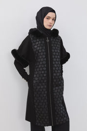 Fur-Detailed Vest - Black