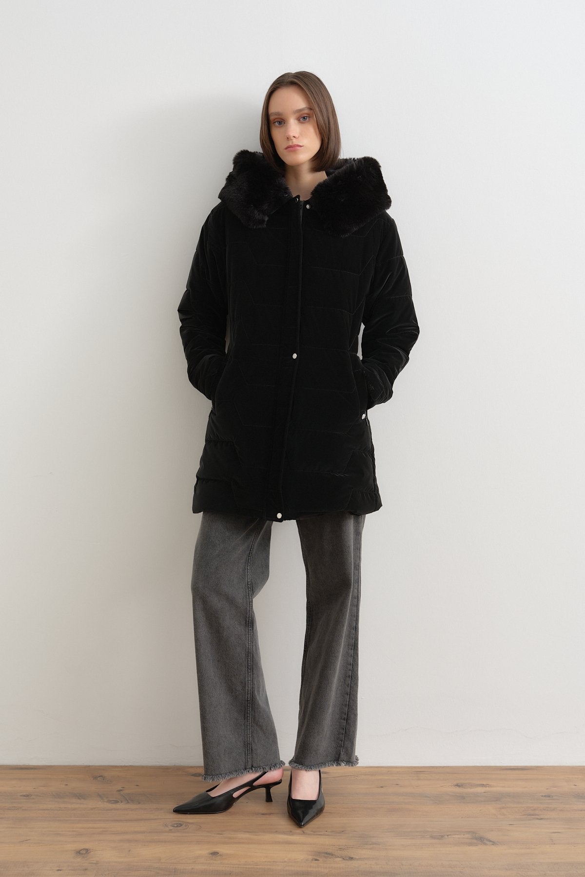 kurk-kapsonlu-oversize-kapitone-kaban-siyah-258194.jpg