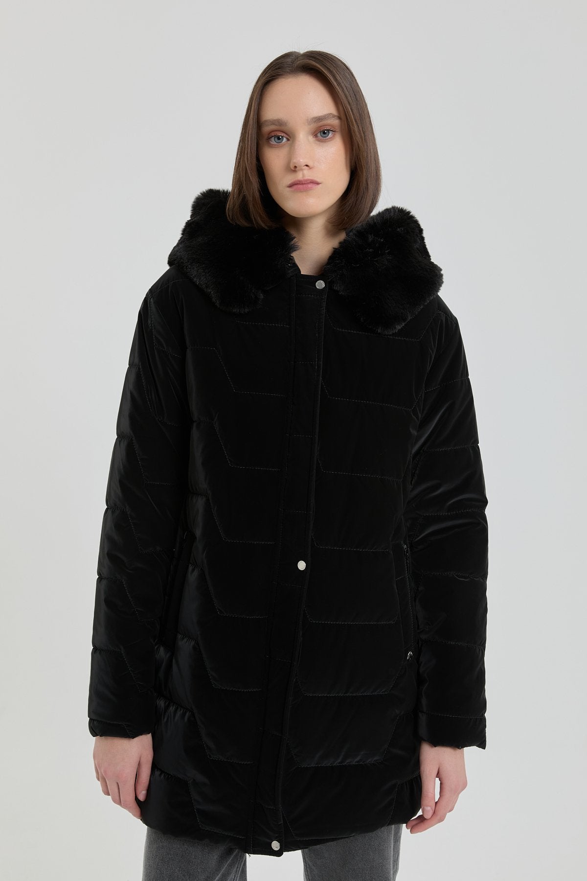 Kürk Kapşonlu Oversize Kapitone Kaban - Siyah