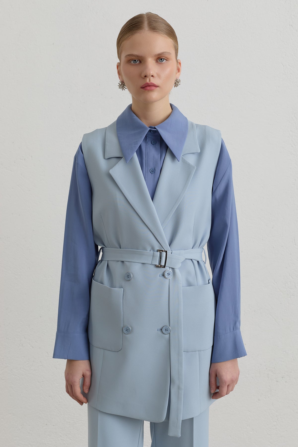 kusakli-blazer-yelek-acik-mavi-263548.jpg