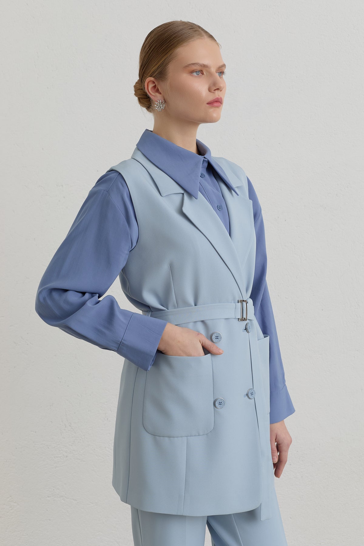 kusakli-blazer-yelek-acik-mavi-263549.jpg