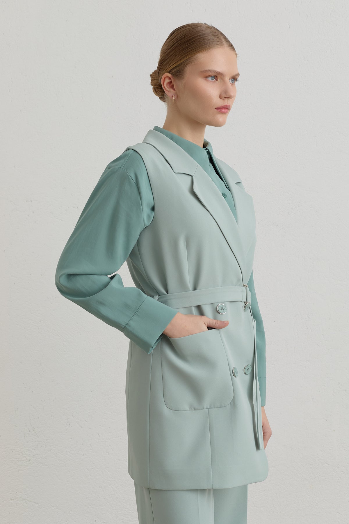 kusakli-blazer-yelek-aqua-263555.jpg