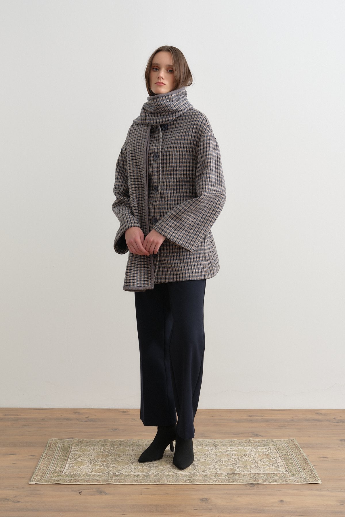 kusakli-sal-yaka-detayli-kaban-indigo-258152.jpg