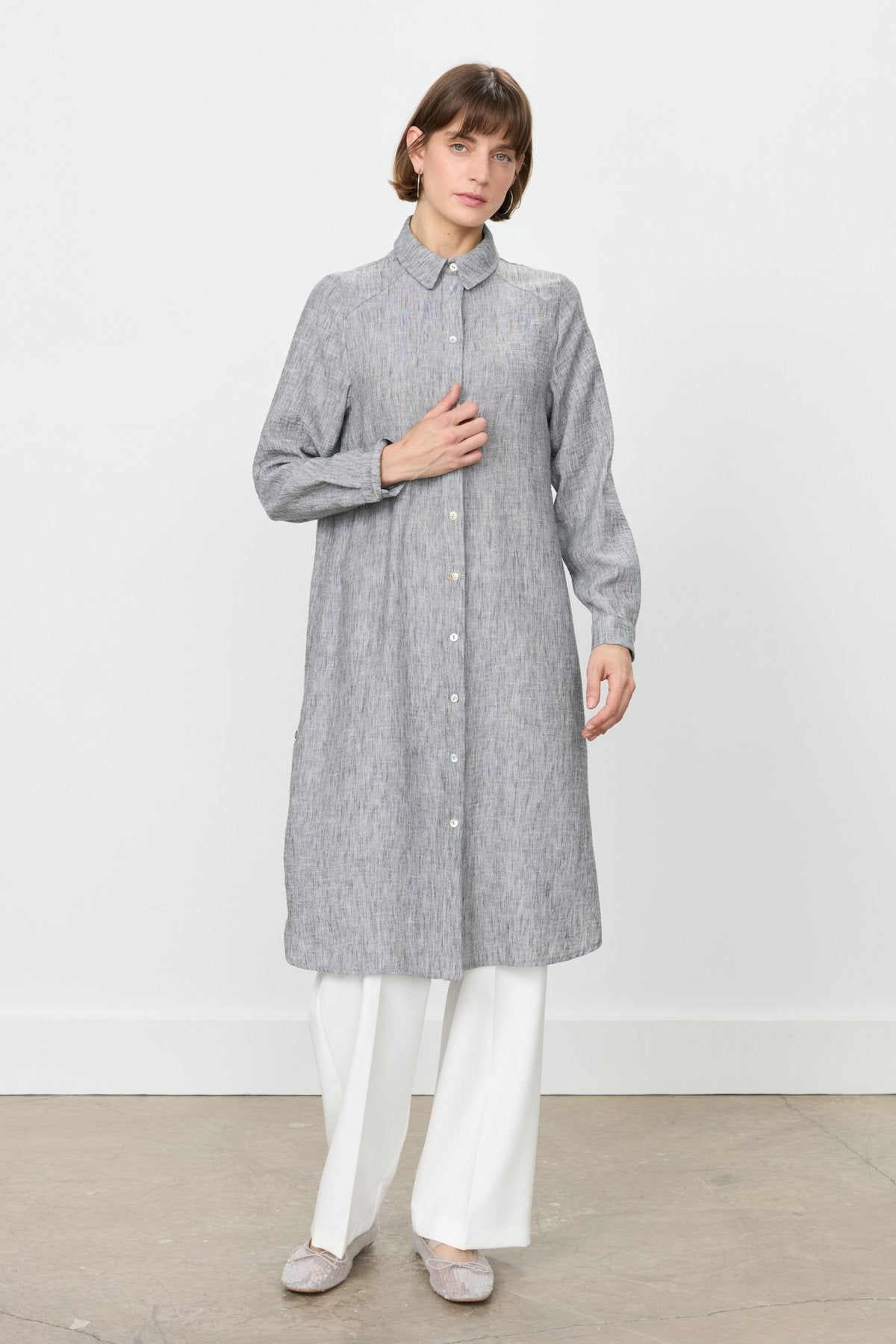 Eyelet Detail Shirt Collar Linen-Look Tunic - Black