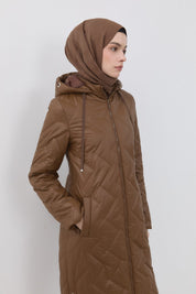 Kuşgözü Detaylı Kapitone Kaban - Camel