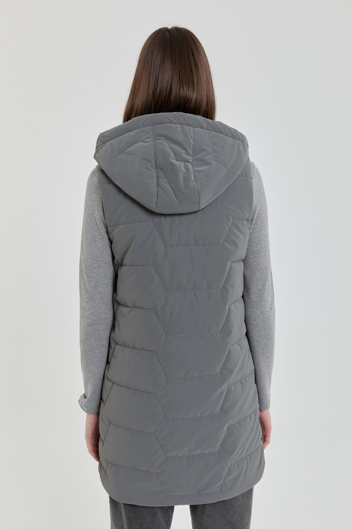 Eyelet Detail Quilted Vest - Grey