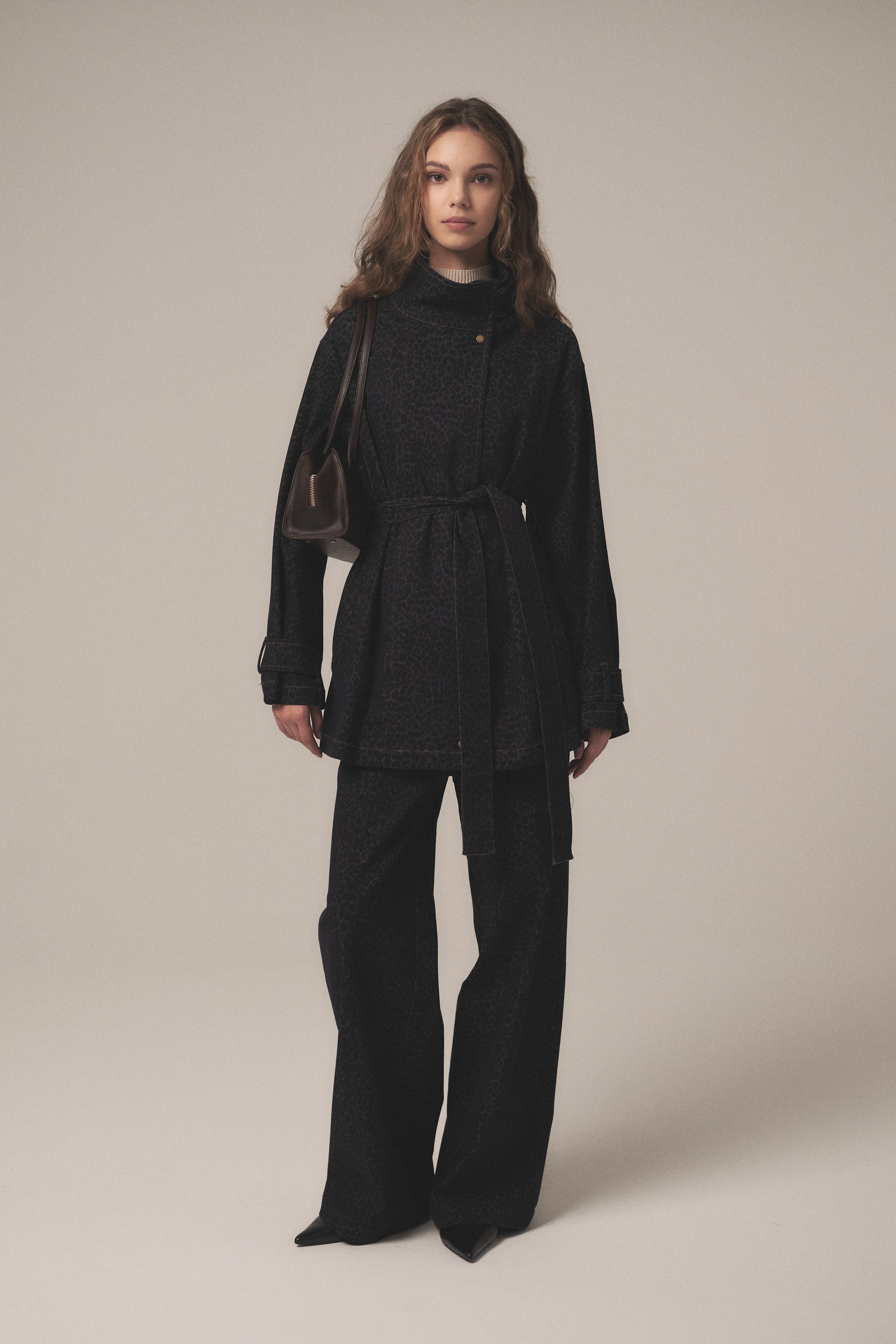 leopar-desenli-dik-yaka-denim-ceket-lacivert-274668.jpg